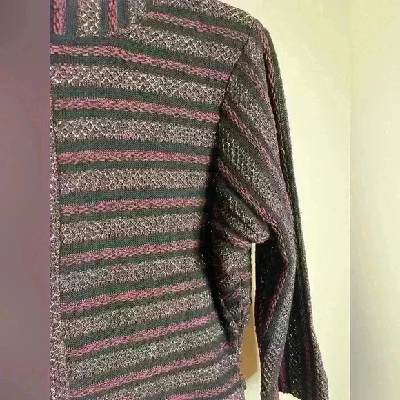 Akemi+Kin Celeste Metallic Burgundy Sweater Top - Picture 5 of 10